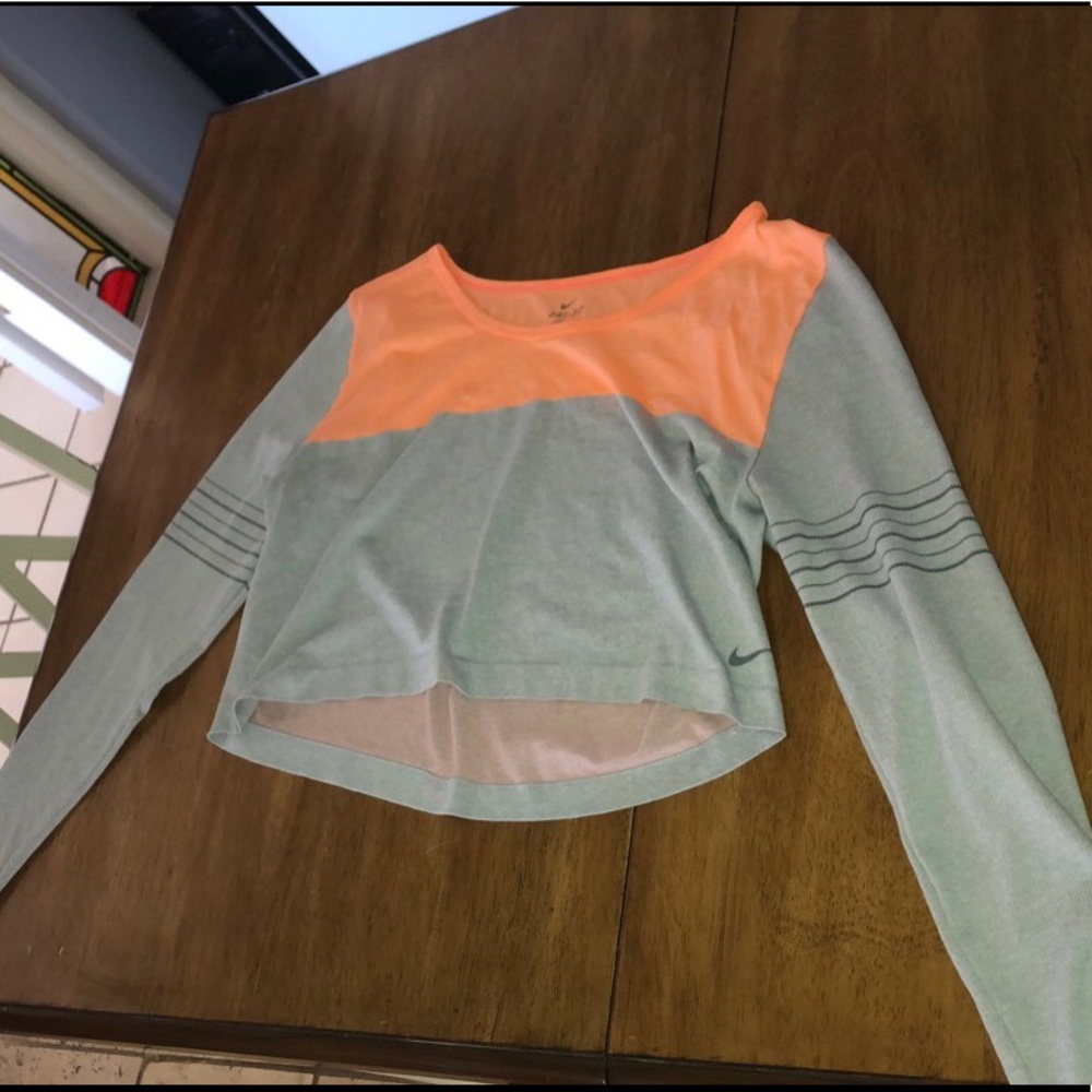 Nike Long Sleeve Top